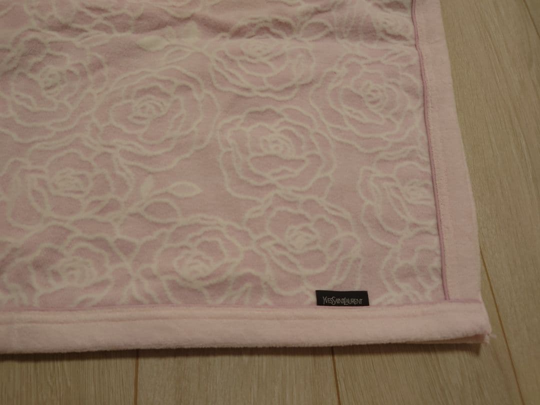 イヴサンローラン　毛布　綿毛布　西川　ピンク　レア