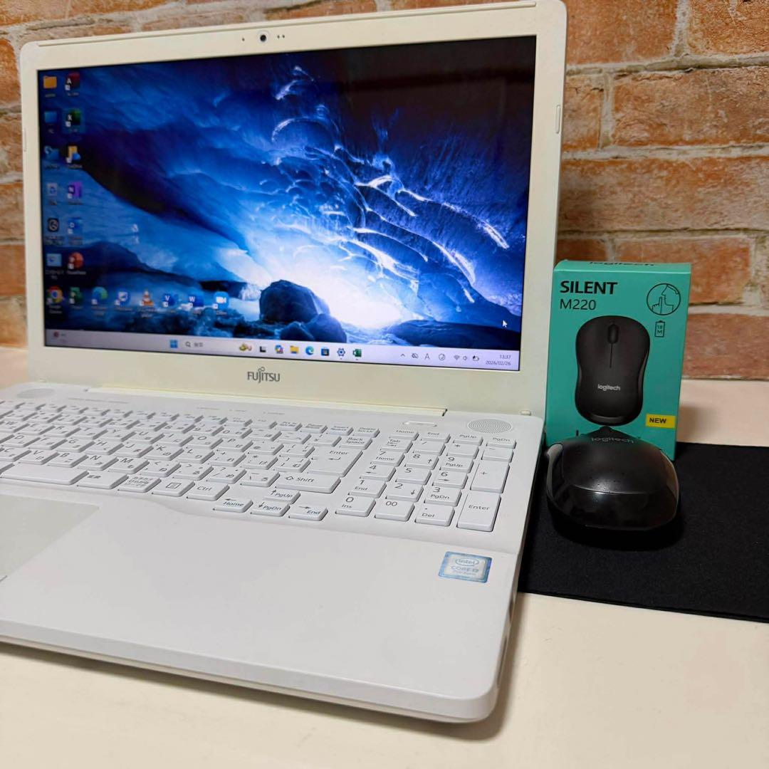 美品富士通ノートPC Corei7SSD1TB メモリ16GBオフィス2024年