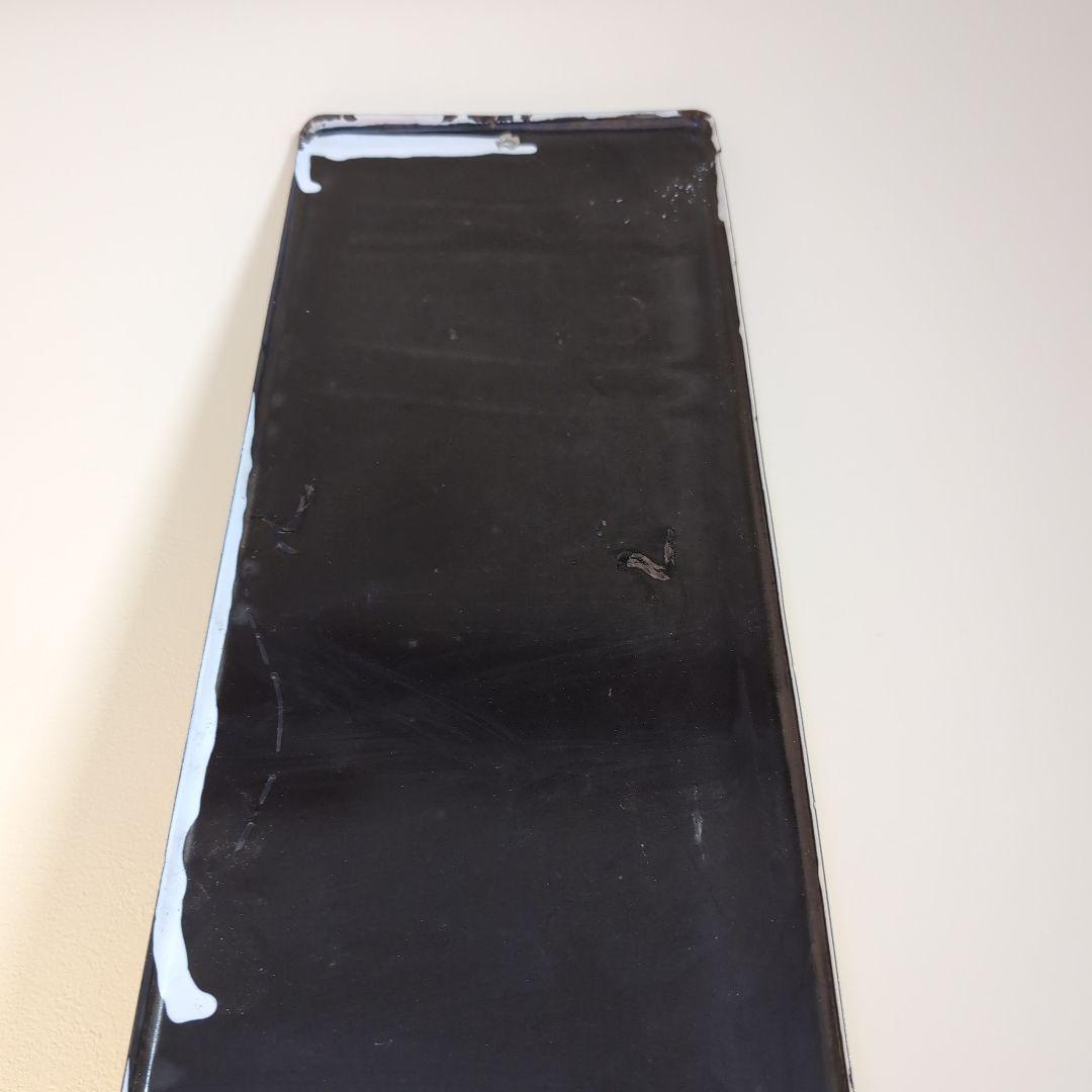 マルノ 看板 赤白