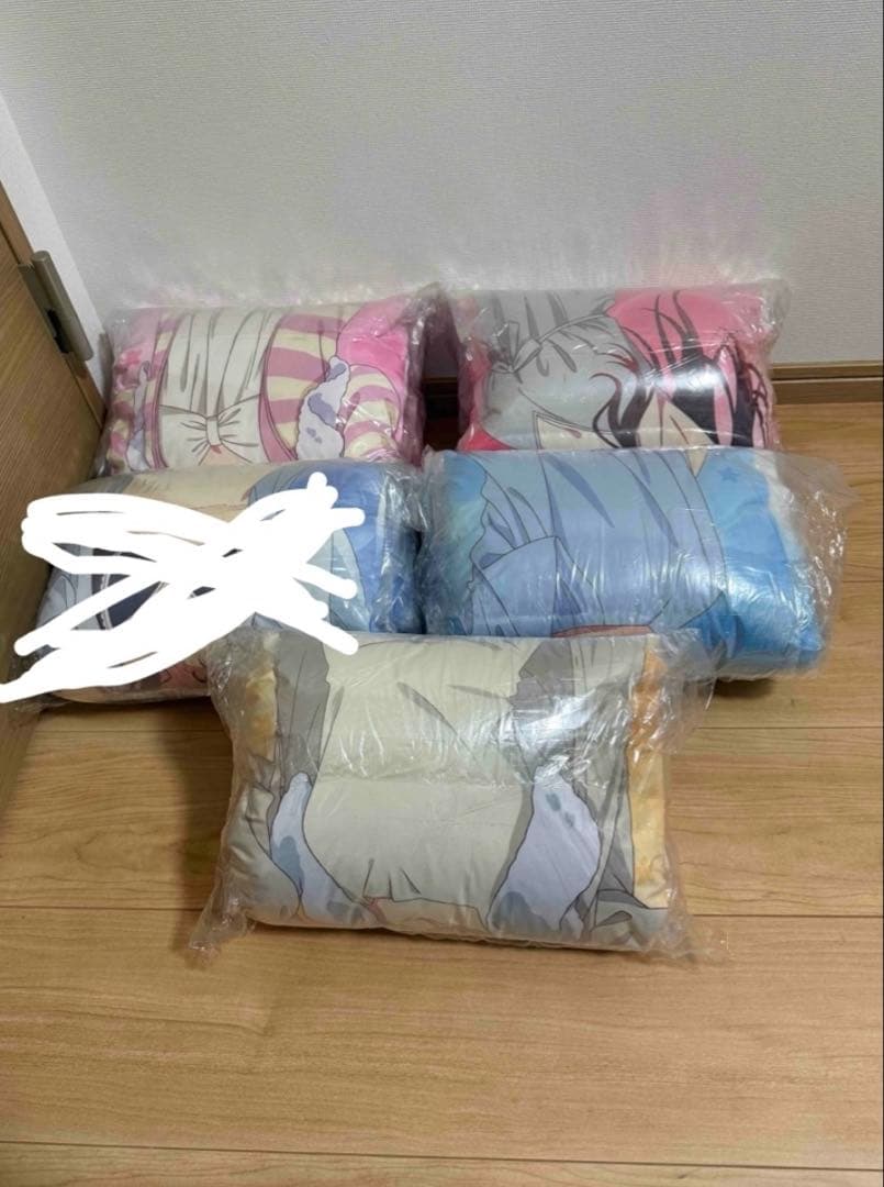 彼女お借りしますロングクッション