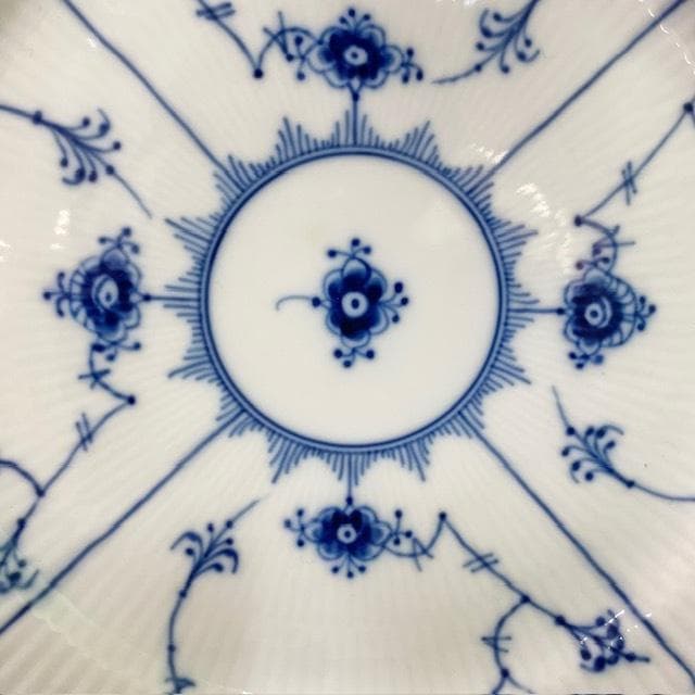 【美品】ロイヤルコペンハーゲン ブルーフルーテッド プレート フルレース 皿