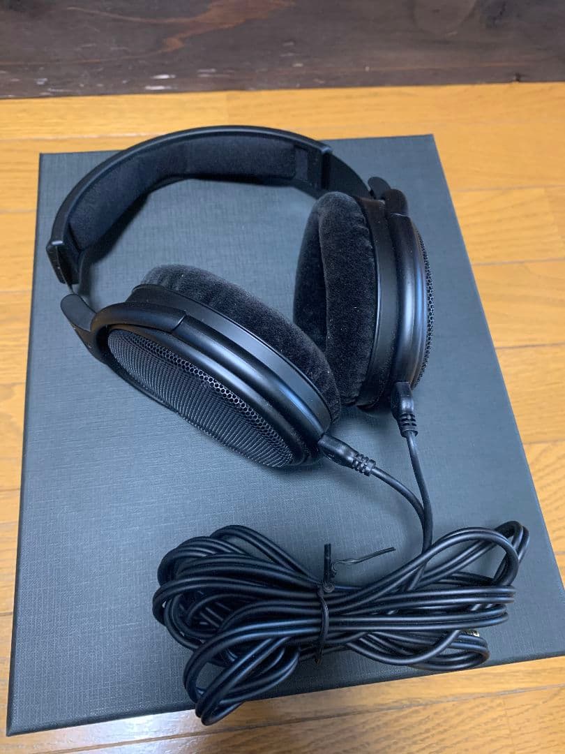 美品 Sennheiser HD660S ゼンハイザー 有線ヘッドホン 開放型