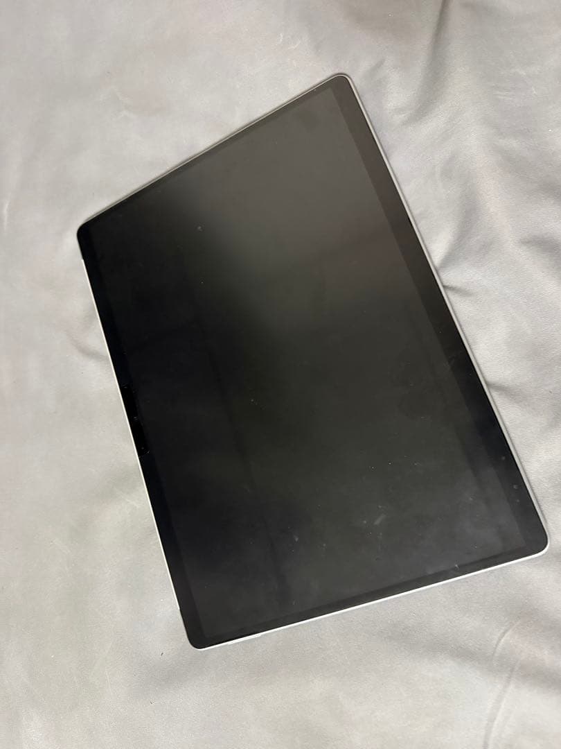 w*o様 surface pro 8 8pn-00010 i5/8g/256gb