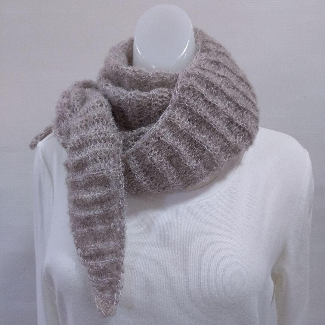 手編みマフラー