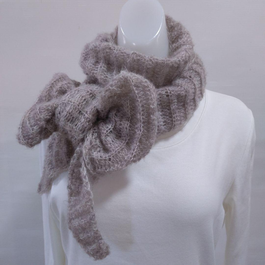 手編みマフラー