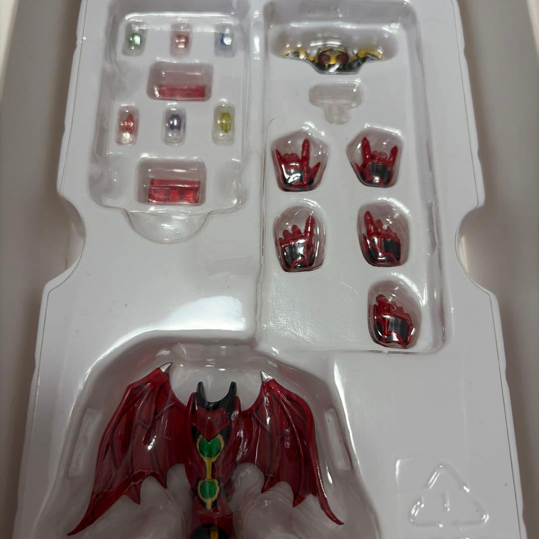 仮面ライダーキバ　真骨彫　フィギュアーツ　figuarts