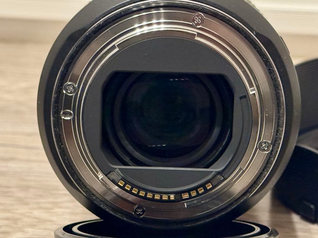 Canon RF 24-105mm F4 L IS USM レンズキット　美品