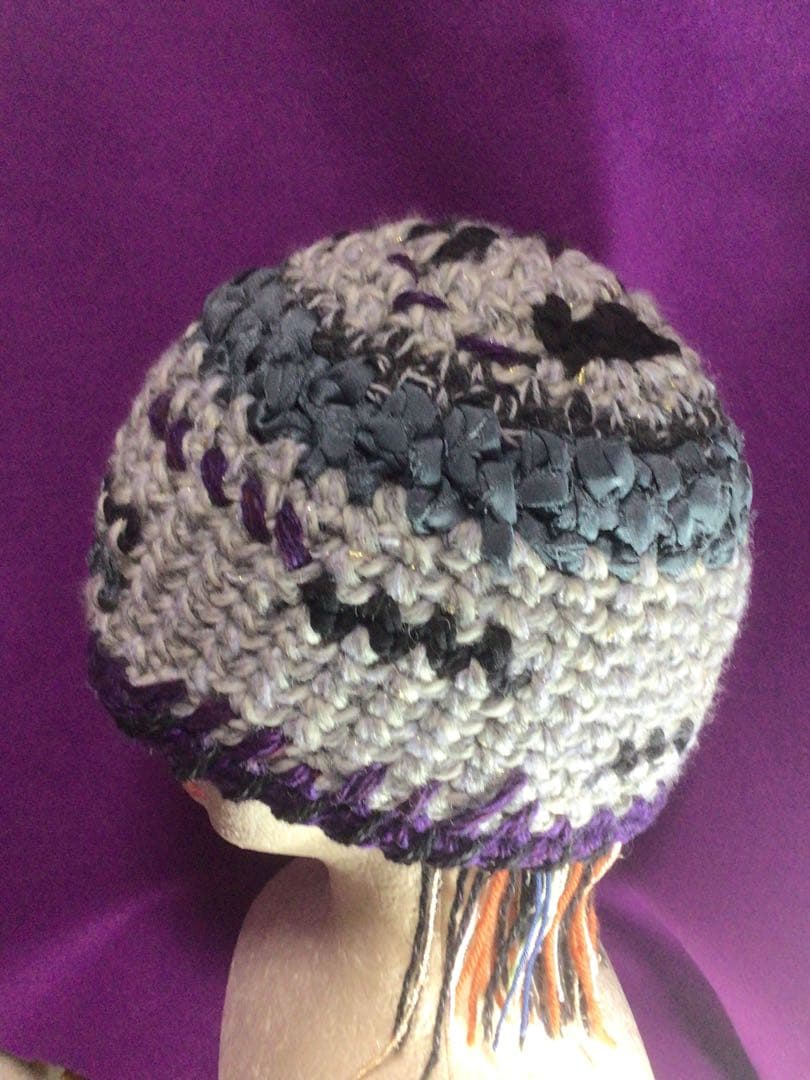 ハンドメイド ニット帽 ビーニー　グレー 黒 紫　野呂英作糸使用　シルクリボン
