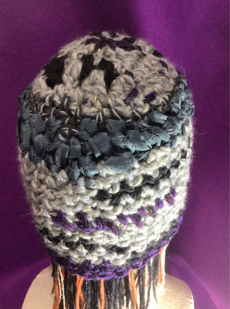 ハンドメイド ニット帽 ビーニー　グレー 黒 紫　野呂英作糸使用　シルクリボン