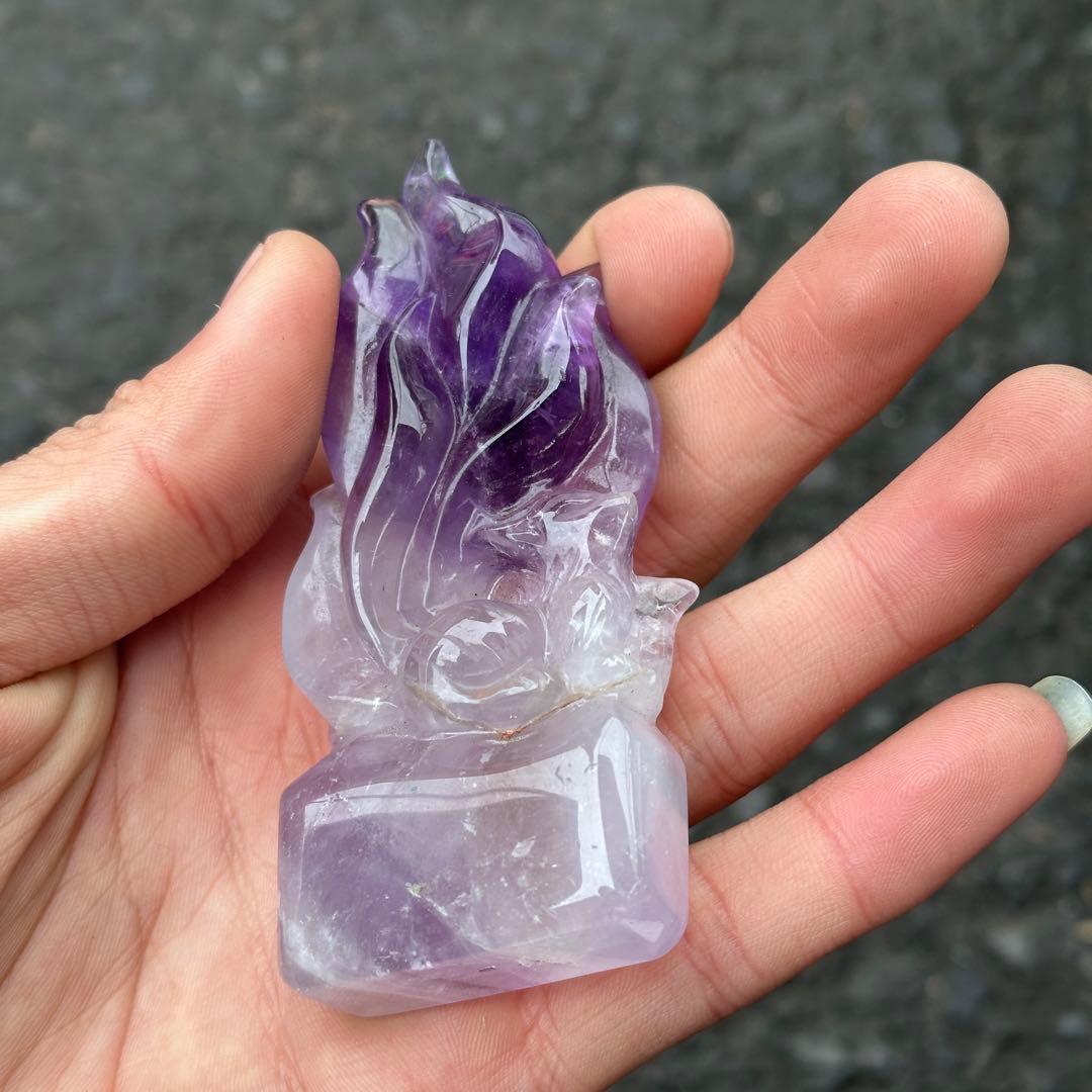 天然石アメジストの九尾狐　ご購入前に在庫確認必要G.853