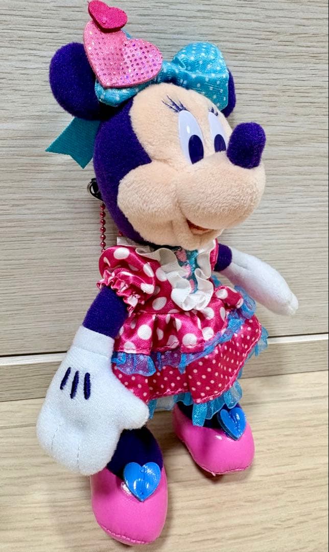 パルパルーザ ミニーのファンダーランド ミニー ぬいぐるみバッジ 2024年