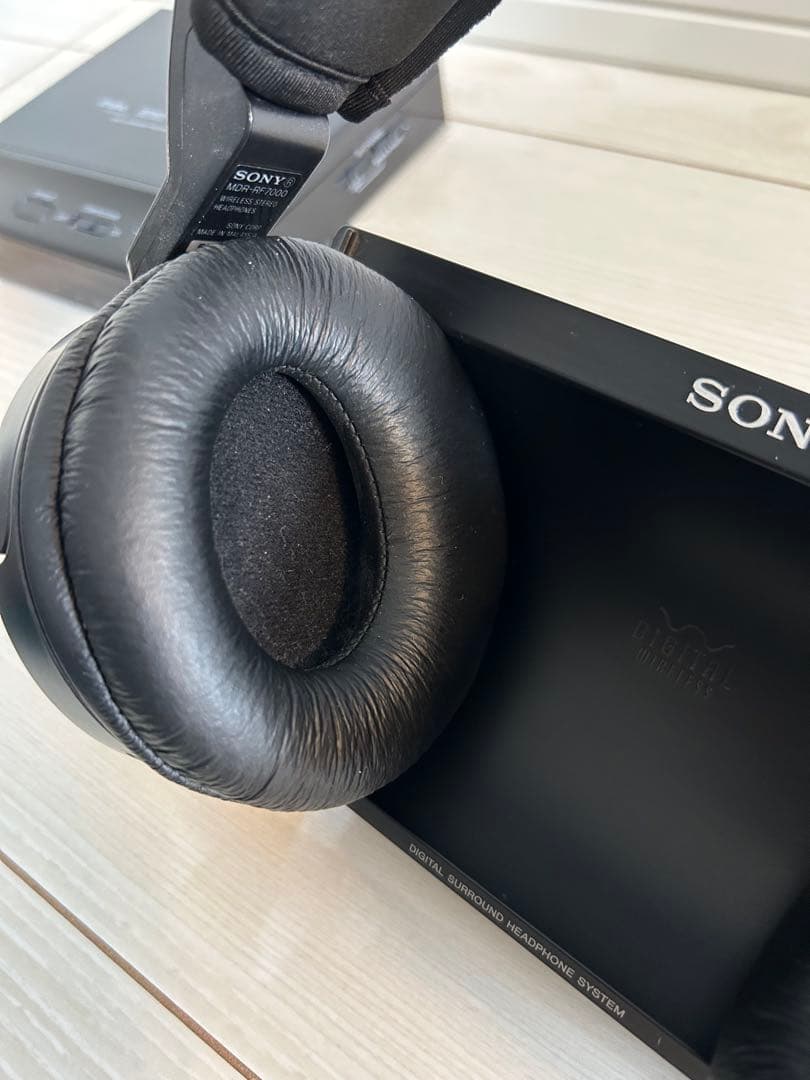 SONY ワイヤレスヘッドホンセット