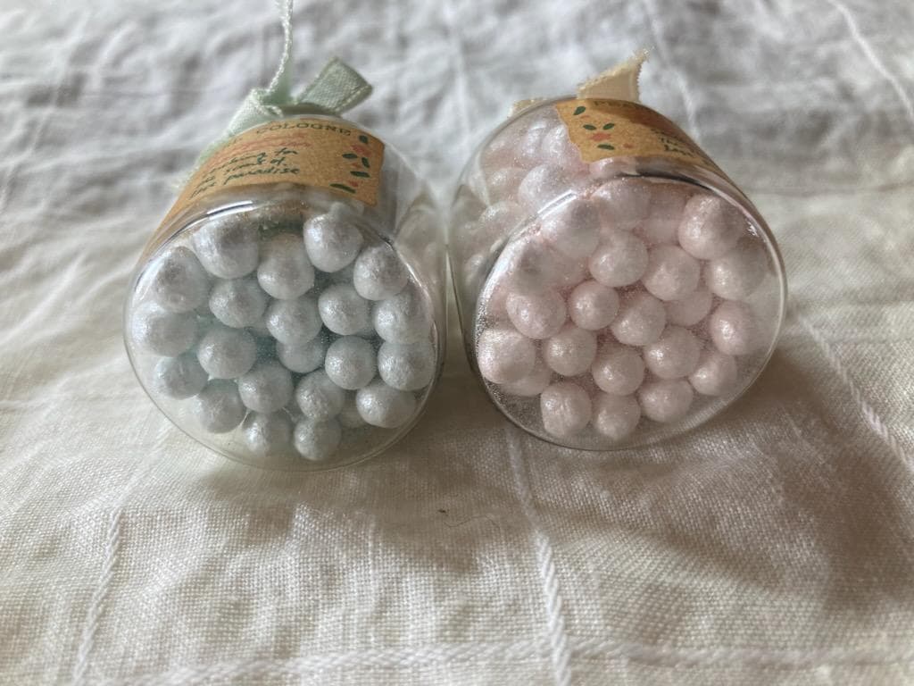 【昭和レトロ】　匂い玉　パール　コロン　２個セット　ピンク　水色　瓶入り　クツワ