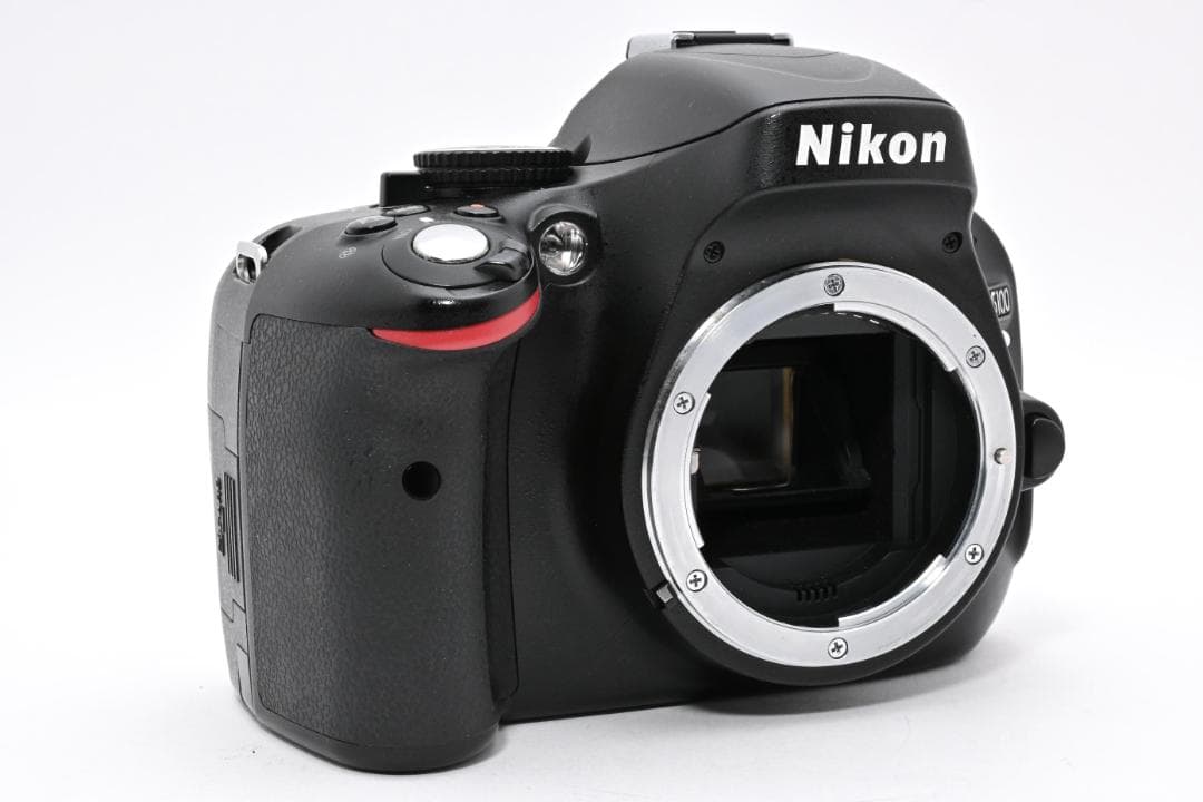 【シャッター数7129】Nikon D5100 レンズセット #E6