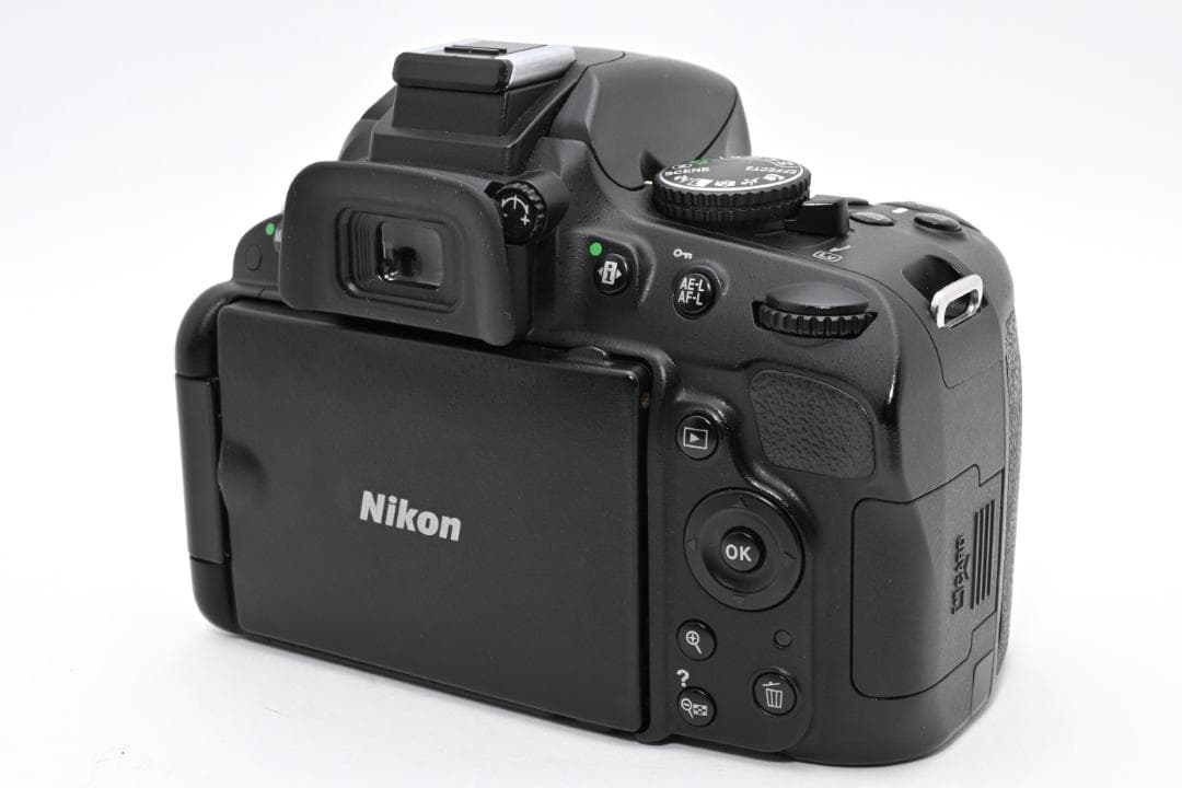 【シャッター数7129】Nikon D5100 レンズセット #E6
