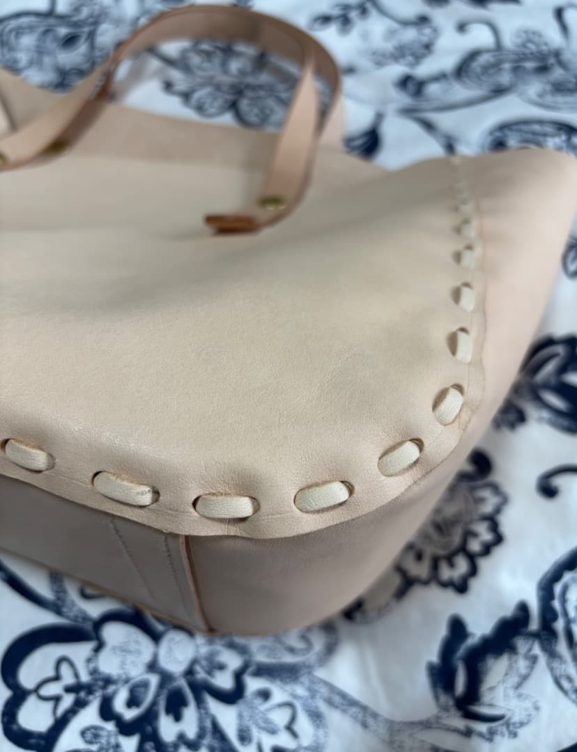 オーダーメイド／ヌメ革 レース縫い手提げトートバック（小）