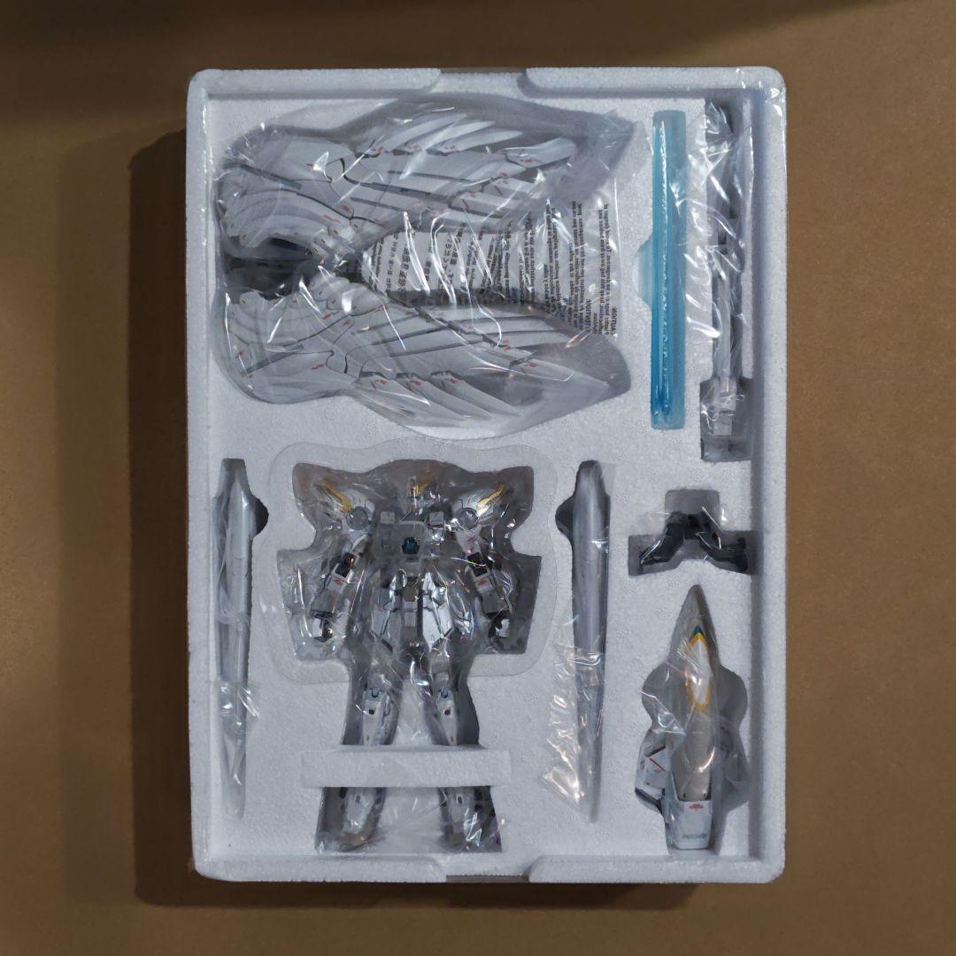 GUNDAM FIX FIGURATION ウイングガンダムスノーホワイト