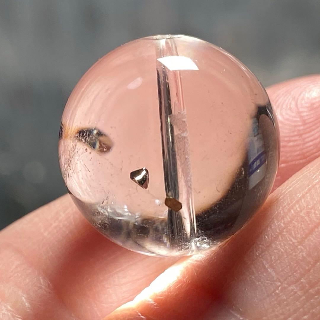 高品質　大粒パイライトインクォーツG828