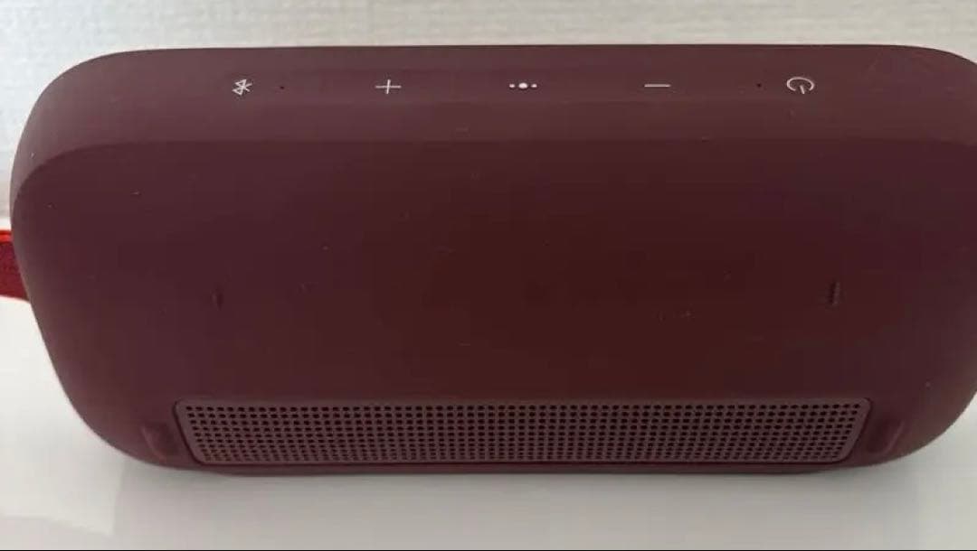 ダイソンさん専用Bose SOUNDLINK FLEX カーマインレッド