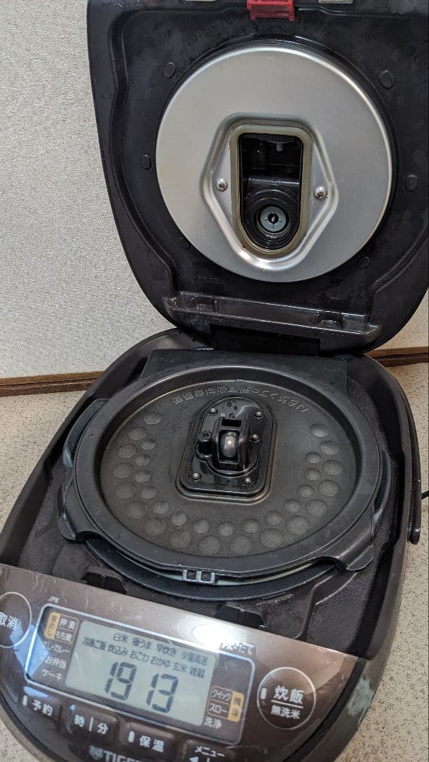 タイガー 圧力IH炊飯器 JPK-G100 5.5合炊き 2020年製