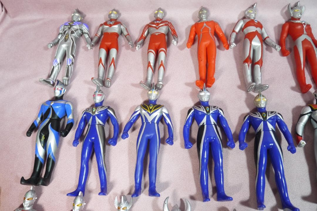 ウルトラヒーローシリーズ800サイズ　500サイズ　ソフビ51体