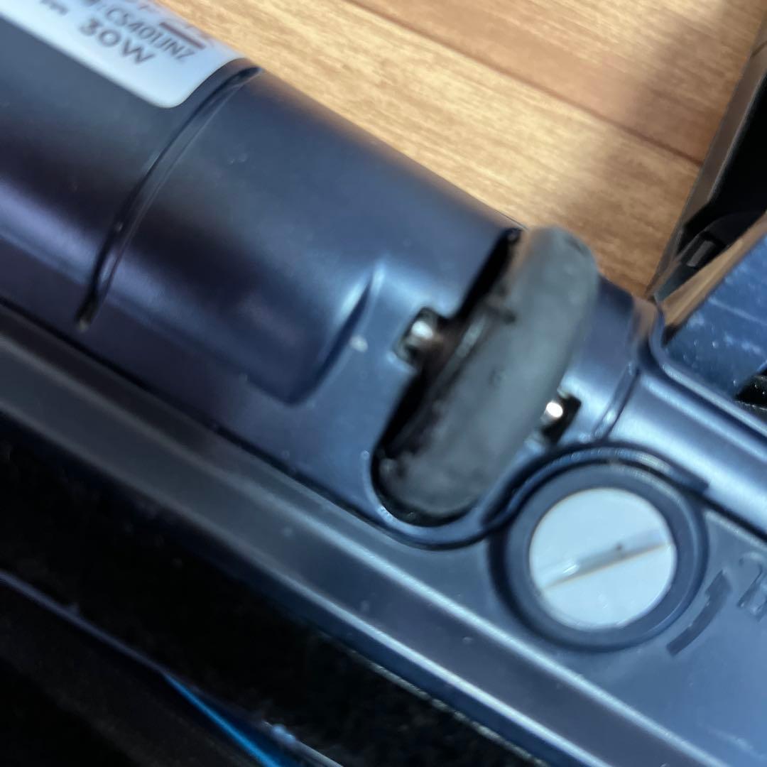 Shark スティッククリーナー本体 ダークブルー