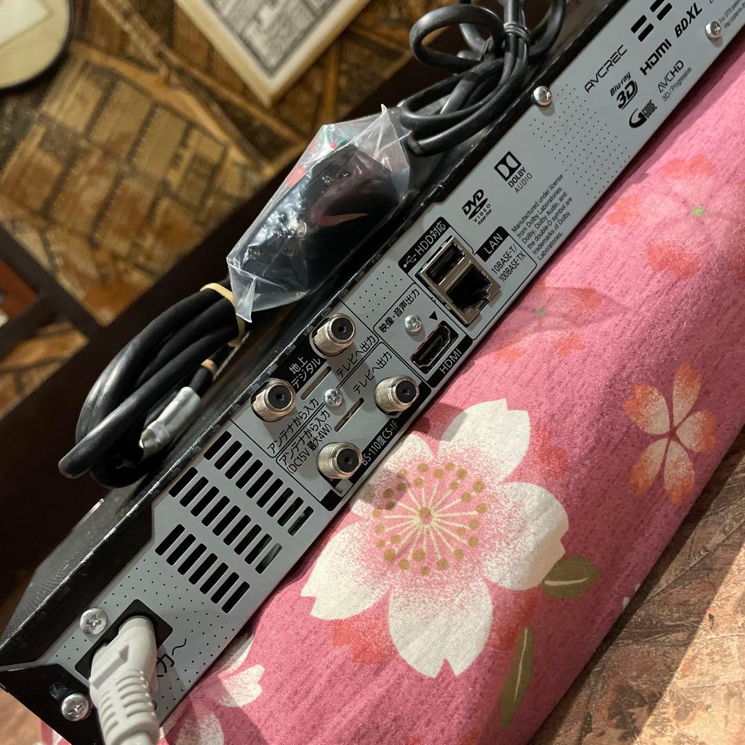 パナ DMR-BRS520 3D対応 15倍録画 500GB　新品リモ等付！