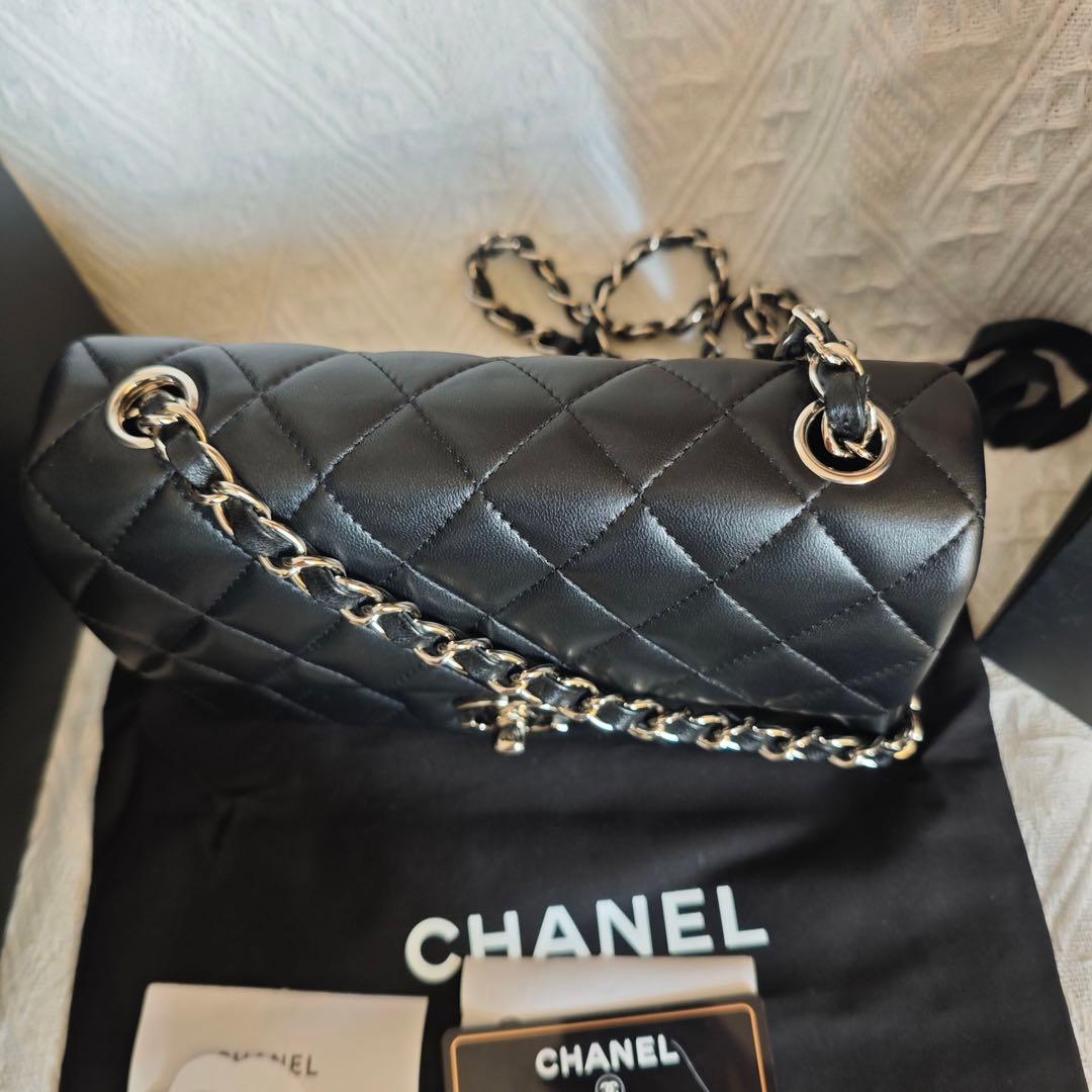 ブラック キルティング ショルダーバッグ