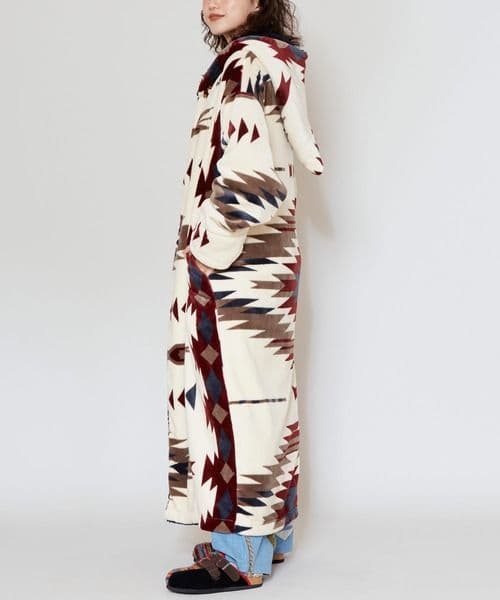 チャイハネ　NOMADY ノマディ着るブランケット ロングガウン　ベージュ