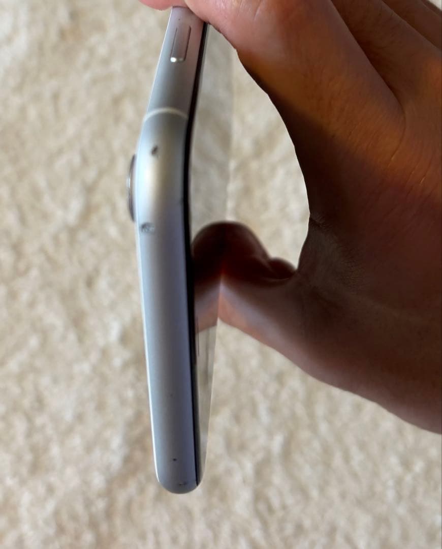 febri　Apple iPhone XR ホワイト