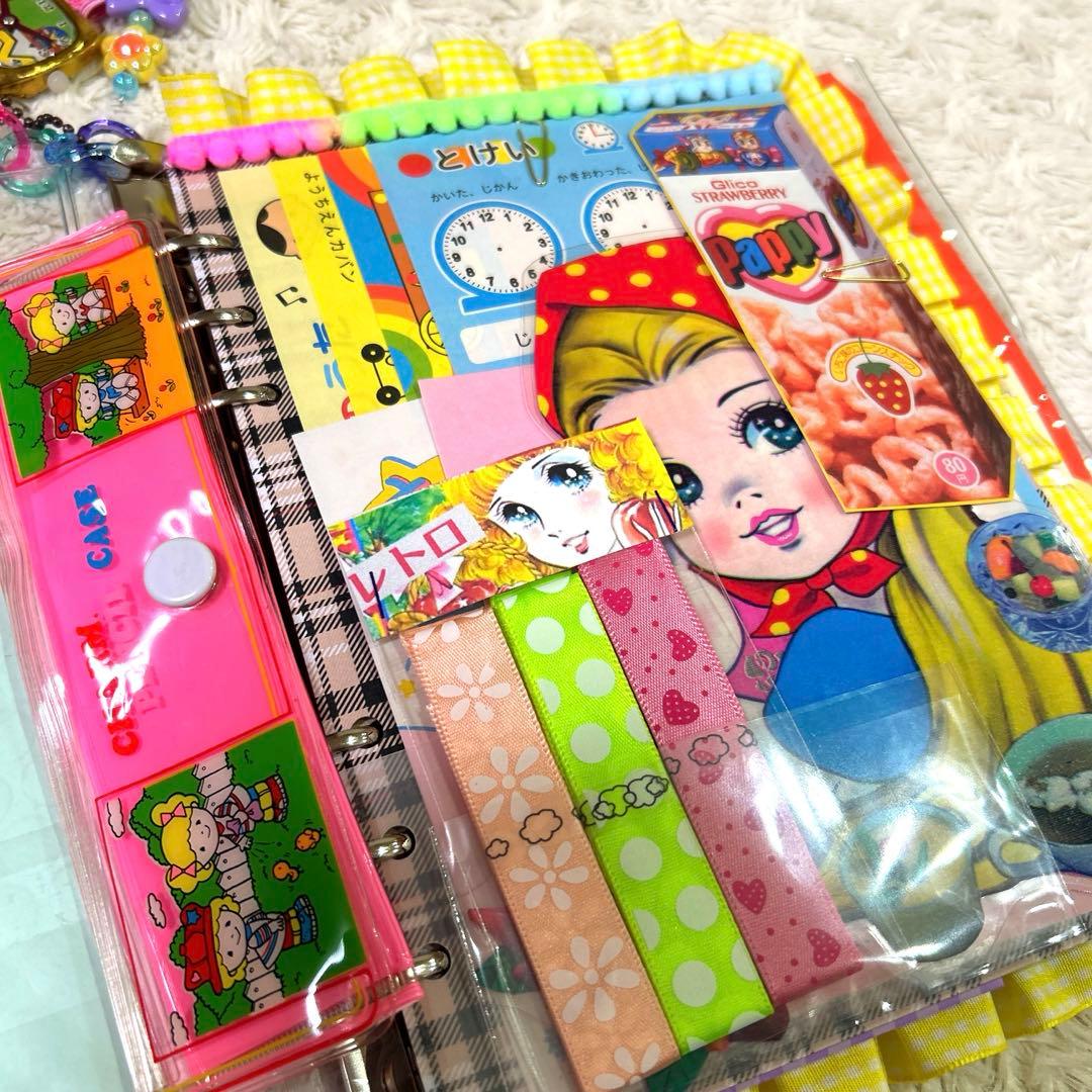 1058 おすそ分けファイル　A5クリアバインダー おもちゃ箱