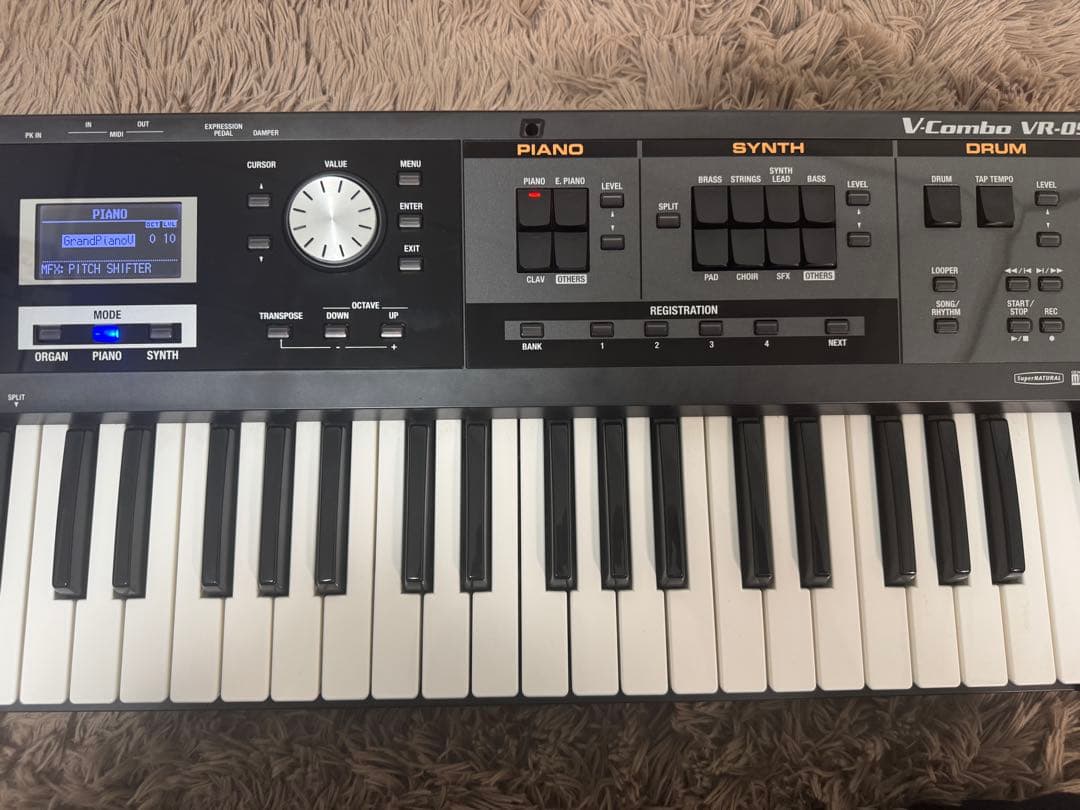 Roland VR-09 V-Combo シンセサイザー 61鍵