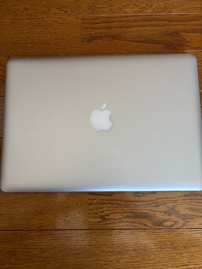 MacBook pro 本体 充電器・取扱説明書付き