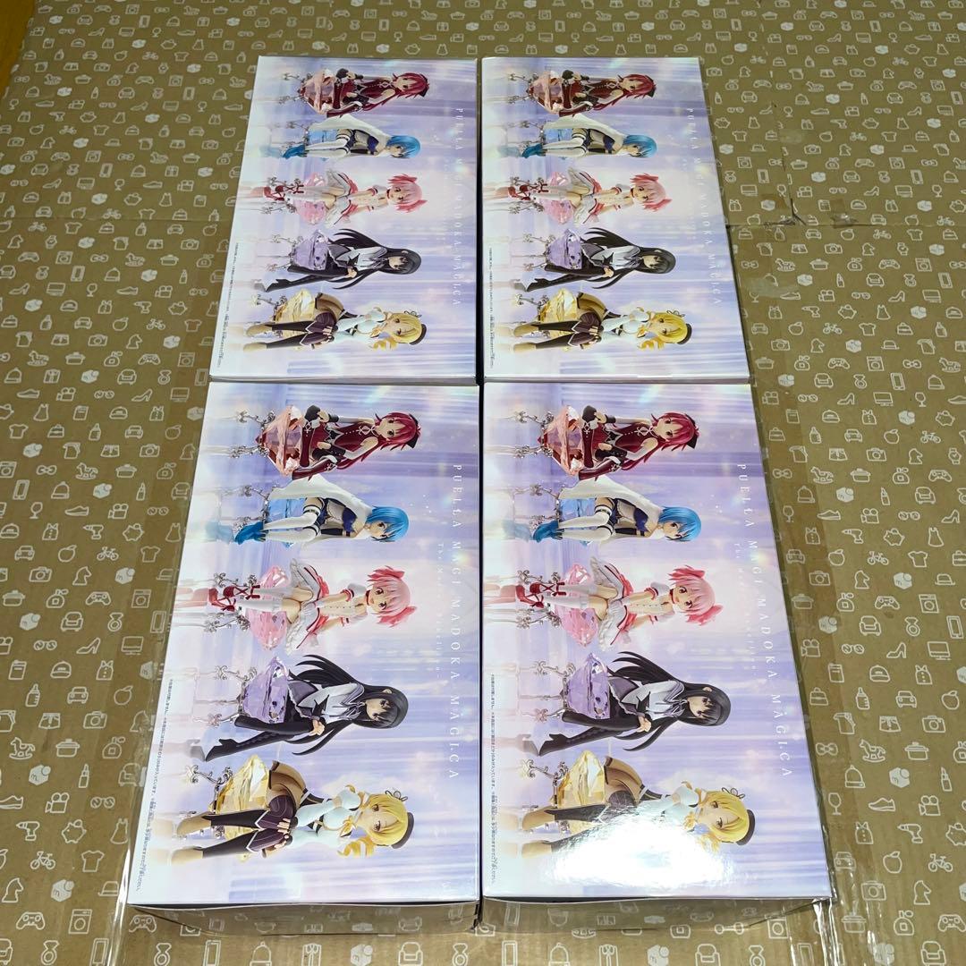 まどマギ　フィギュア４種セット　暁美ほむら　鹿目まどか　美樹さやか　巴マミ