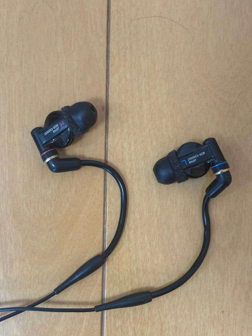 SONY イヤホン MDR-EX800ST