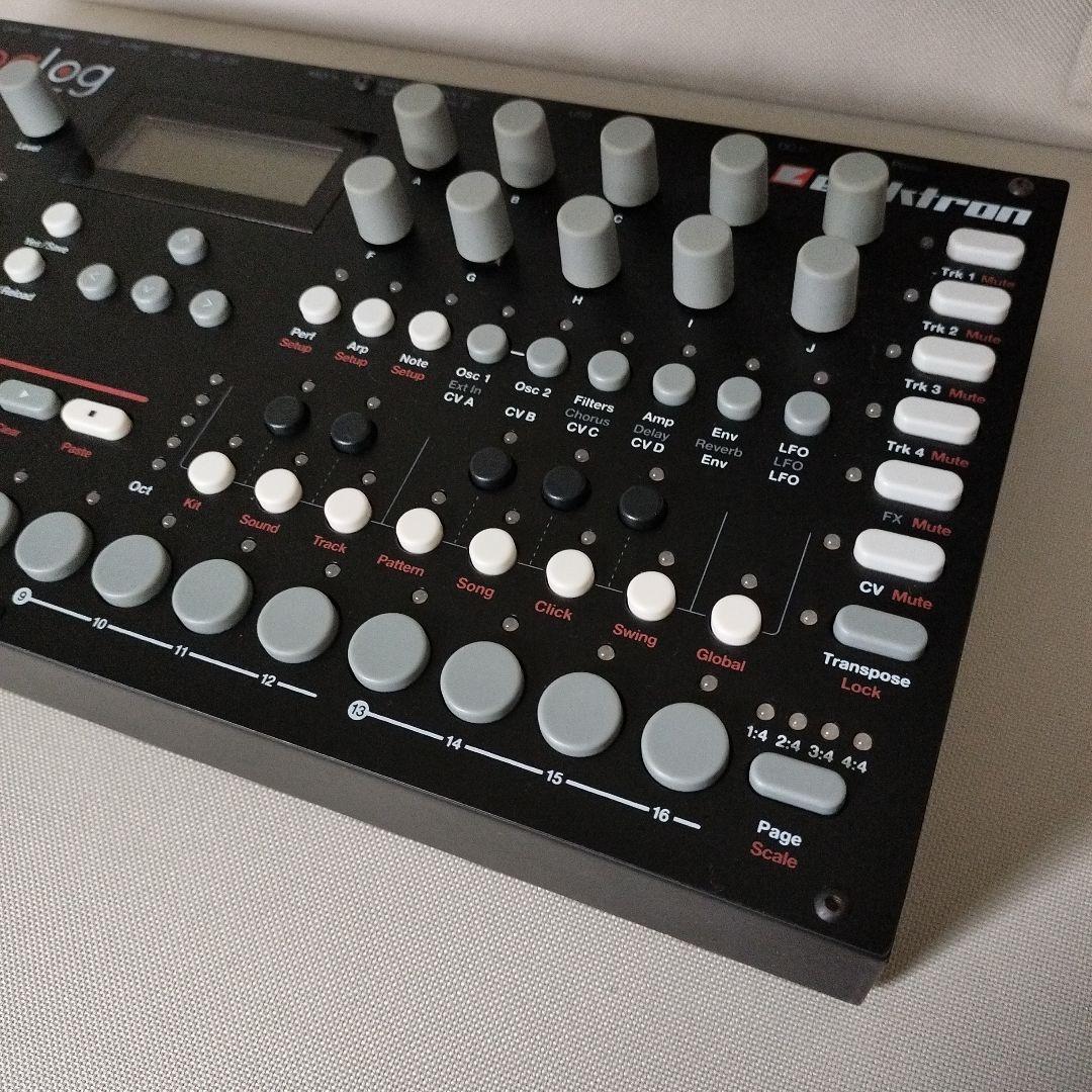 Elektron Analog Four アナログシンセサイザー
