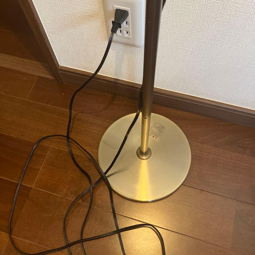 イケダ照明のアンティーク調フロアスタンドライト 間接照明すりガラス装飾大型