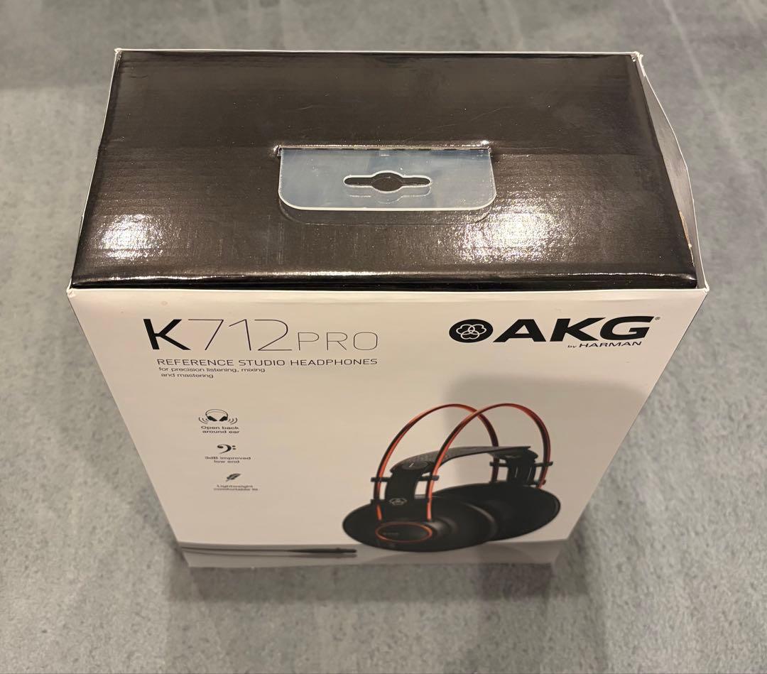 ［AKG（アーカーゲー）］k712 pro-y3