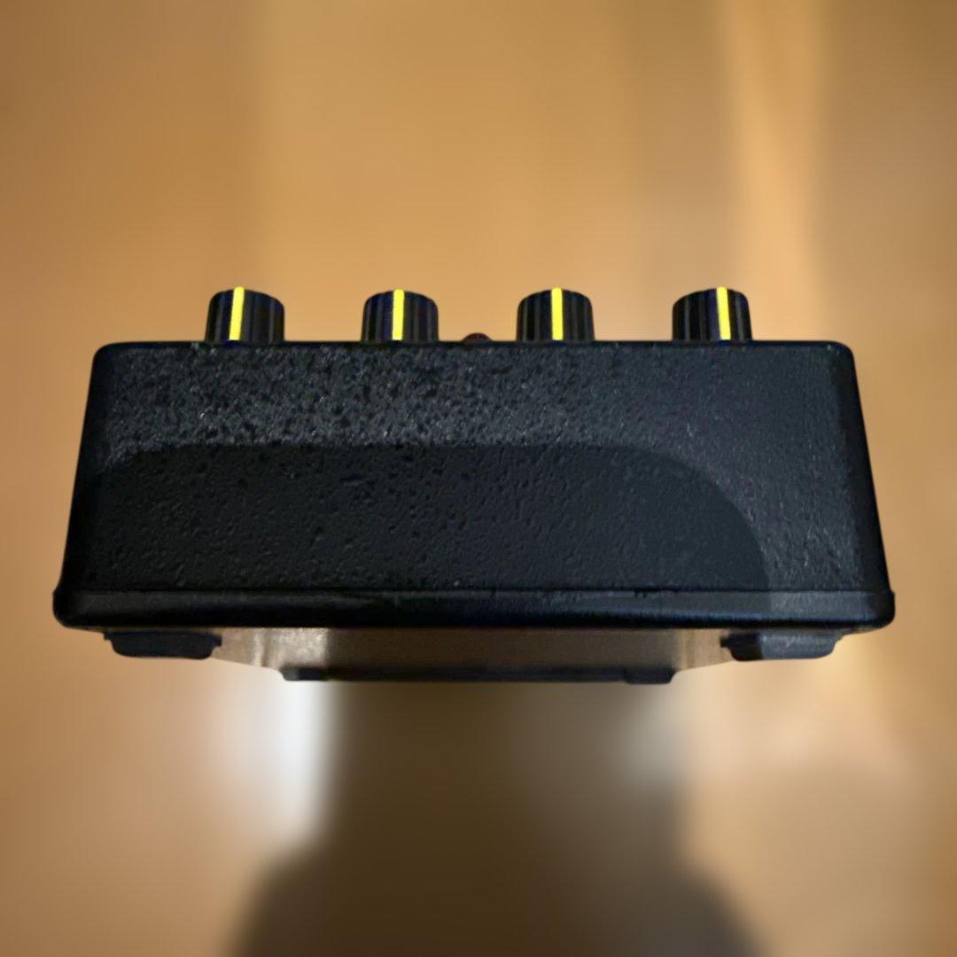 【本体のみ】Tech 21 SansAmp GT2 ギターエフェクター