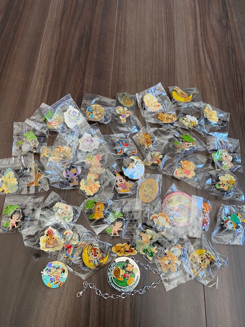 【希少】ディズニー ピンバッジ 大量まとめ売り ミッキー ミニー Disney