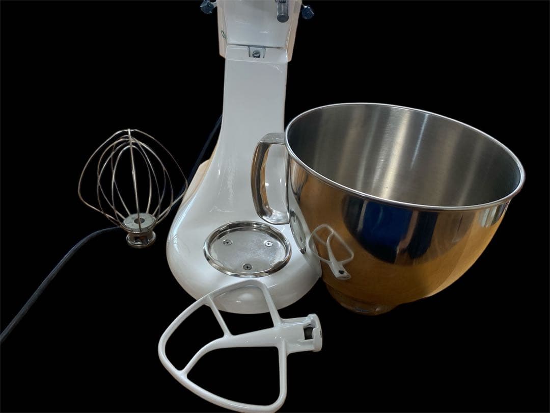 限定特価　KitchenAid Artisan ホワイト ミキサー