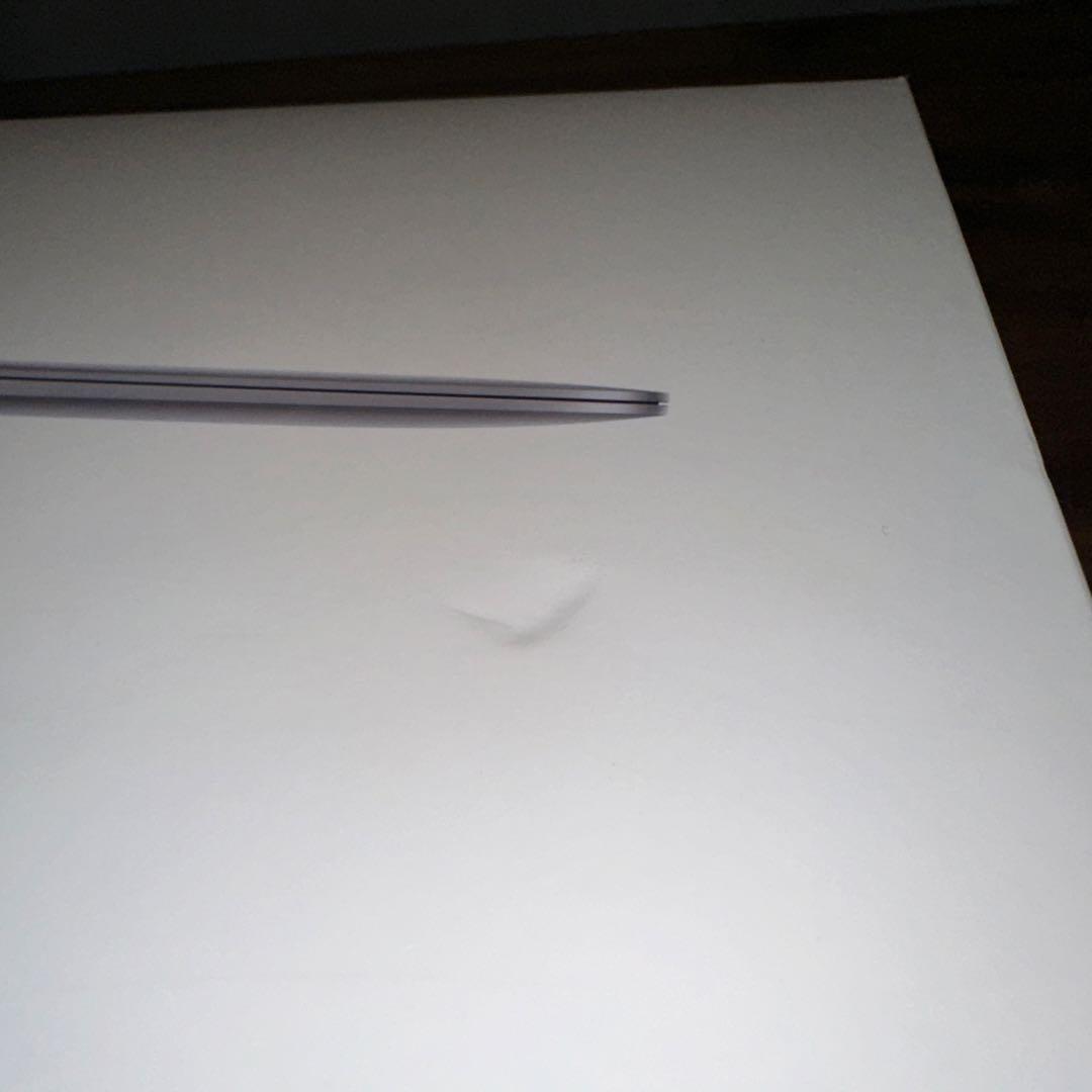 MacBook Air M1 8GBメモリ 512GB SSD