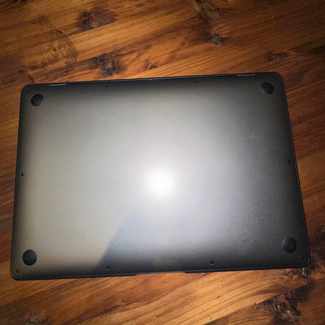 MacBook Air M1 8GBメモリ 512GB SSD