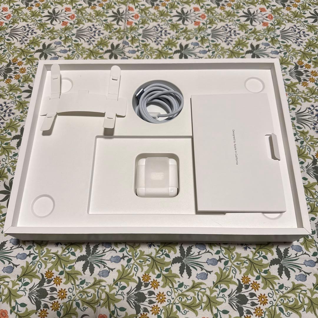 【美品】MacBook Air M4 13“ 16GB/512GBスカイブルー