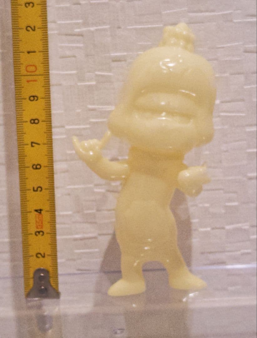 ベビースターラーメン 蓄光ソフビフィギュア おやつカンパニー