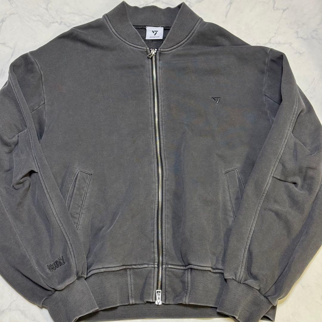 SEVENTEEN HOLIDAY トラックジャケット Mサイズ