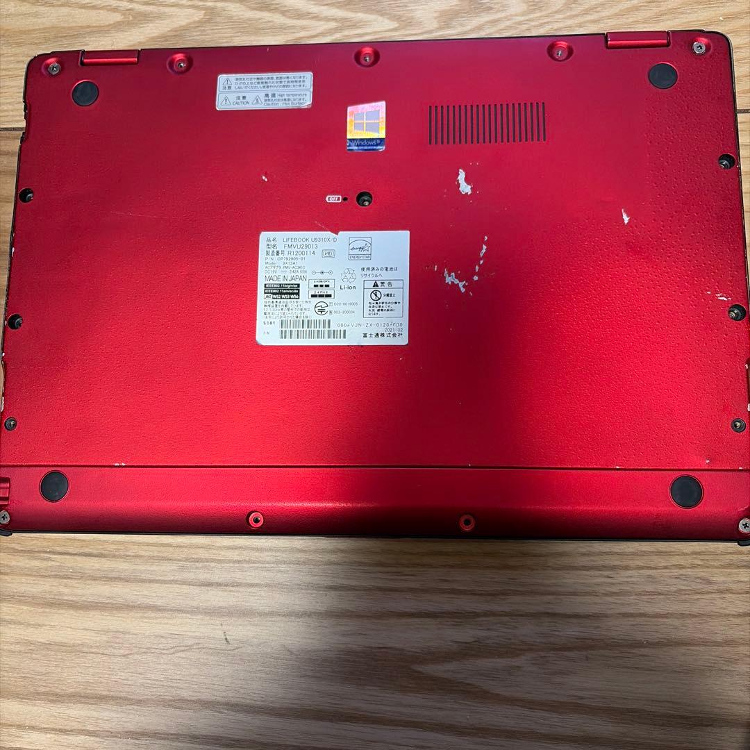 Fujitsu ノートPC Core i7-10610U 16GB