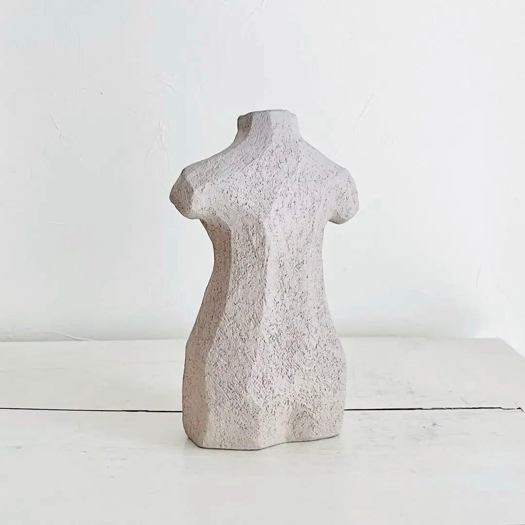 Cooee Design Leahスカルプチャーlimestone