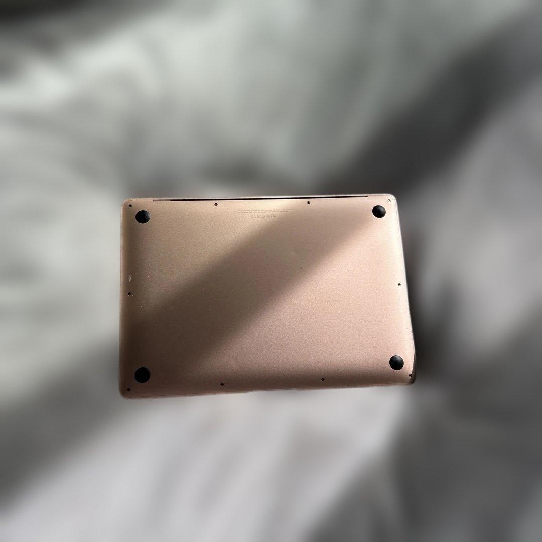 MacBook Air (Retina, 13-inch, 2018) 本体