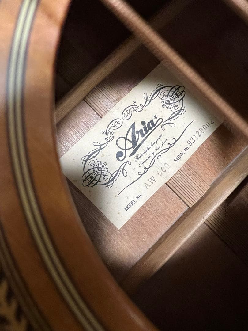 アコースティックギター　ARIA